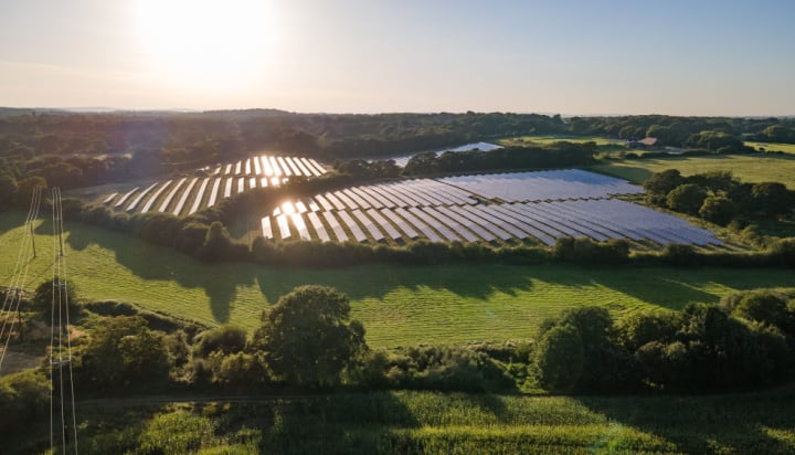 Own UK solar farms: Public share offers now available