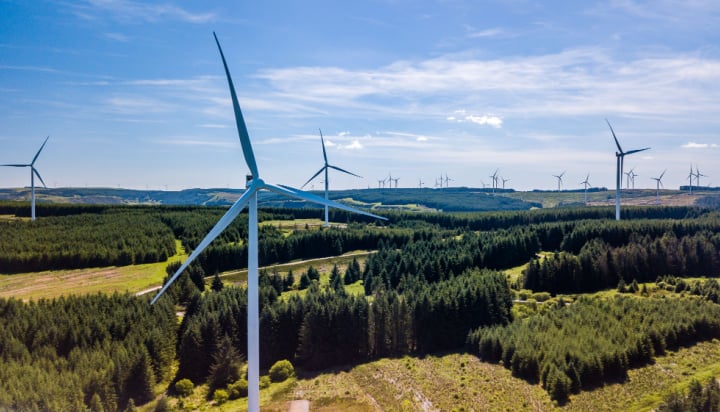 UK energy consumption falls as renewables dip